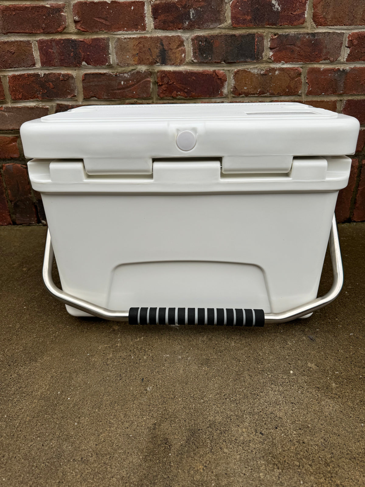 Polar Bear 20 Hard Cooler Polar Bear Coolers